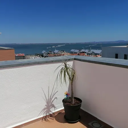 Lovely Tejo Lisbon